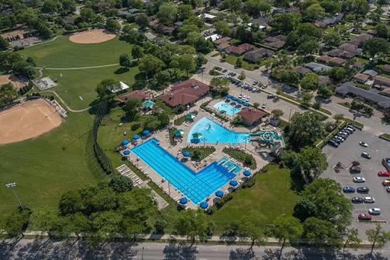 Aerial view of an outdoor aquatic center and park, Lincolnwood, Illinois